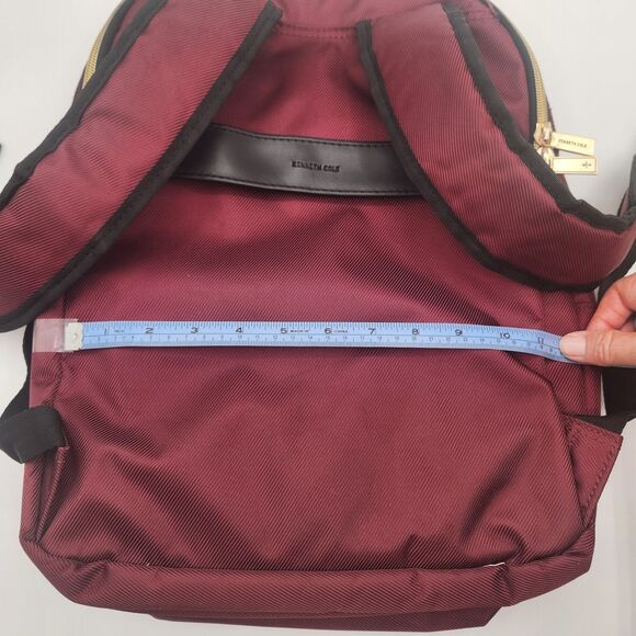 Kenneth Cole Reaction Back Pack Burgundy 15"x11"x7" Outer & Inner Pockets - Picture 9 of 16